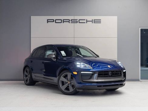 Used 2025 Porsche Macan Turbo image 9