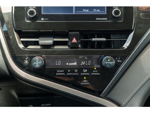 Used 2024 Toyota Camry SE w/ Convenience Package FWD image 15