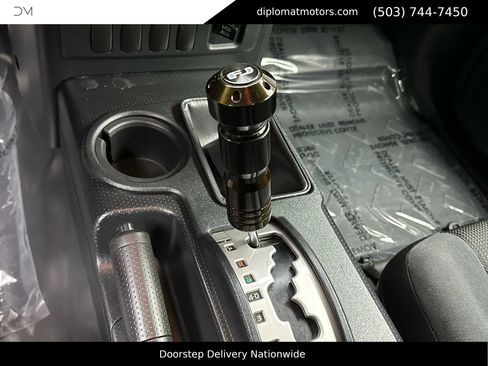 Used 2014 Toyota FJ Cruiser 4WD image 30