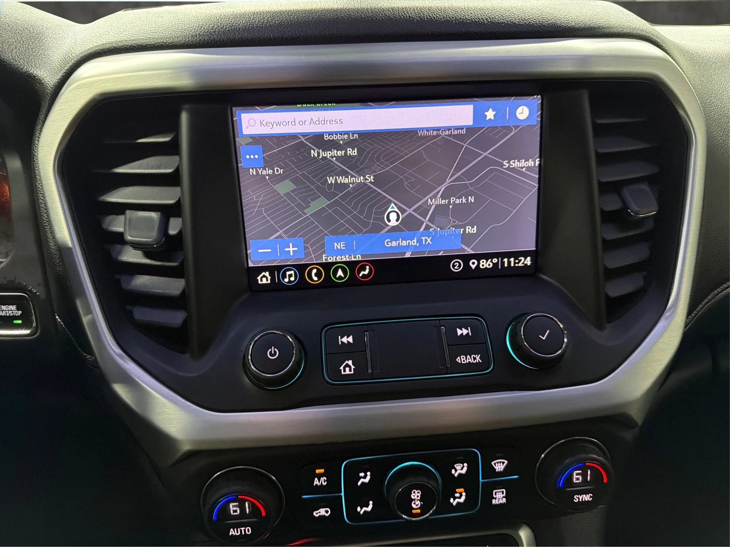 Used 2020 GMC Acadia SLT w/ LPO, Cargo Package FWD image 20