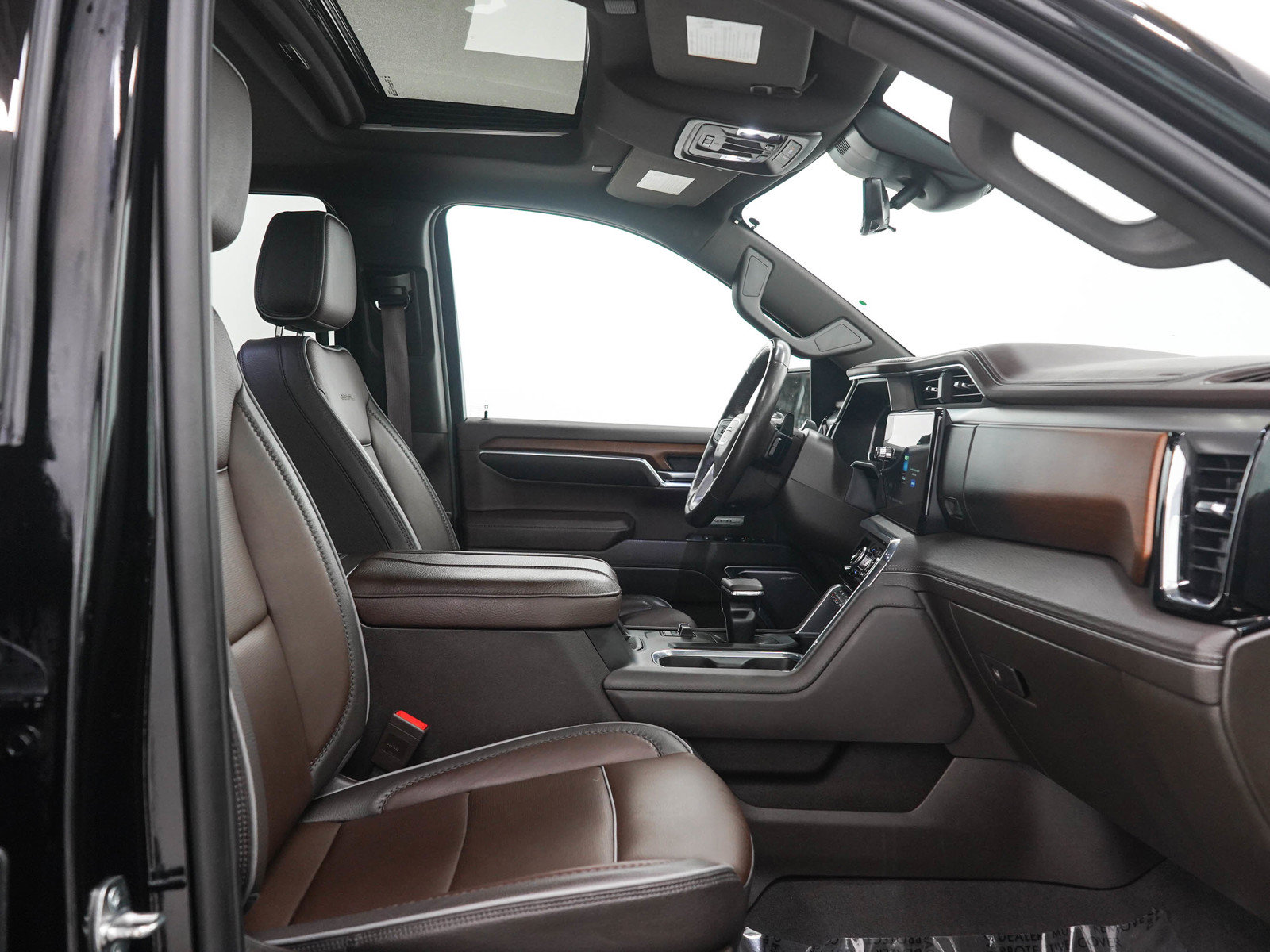 Used 2023 GMC Sierra 1500 Denali AWD/4WD image 13