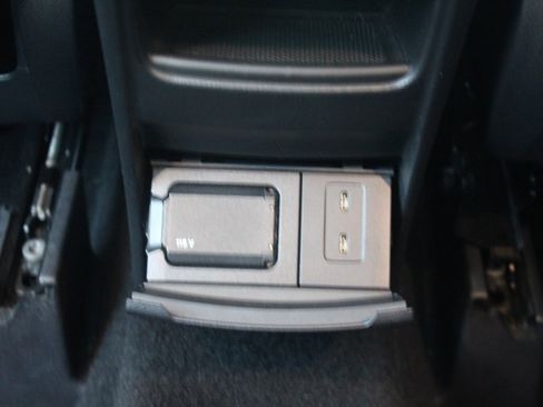 Certified 2023 Mercedes-Benz GLA 250 4MATIC image 37