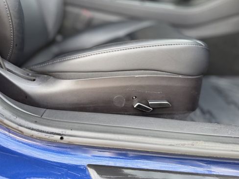 Used 2022 Tesla Model 3 Standard Range image 35