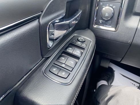 Used 2018 RAM 2500 Laramie w/ Sport Appearance Group AWD/4WD image 20