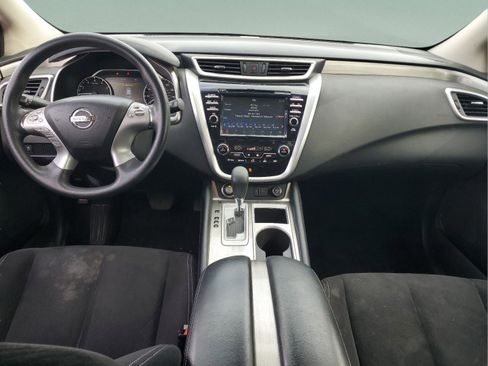 Used 2018 Nissan Murano S image 11
