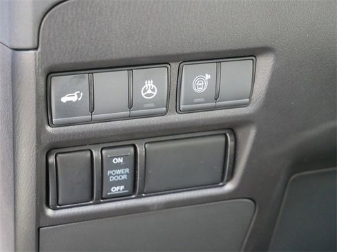 Used 2024 INFINITI QX80 Luxe image 20