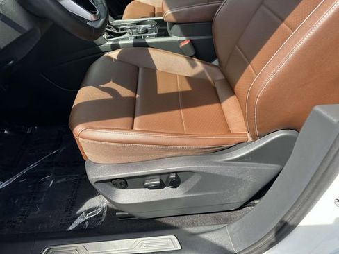 Used 2023 Volkswagen Atlas SE w/ Panoramic Sunroof Package image 14