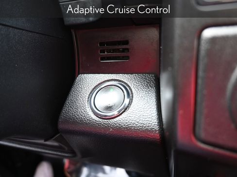 Used 2019 Ford Expedition Limited w/ Texas Edition Package image 18