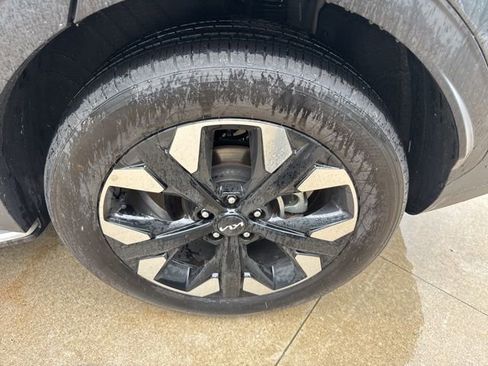 Used 2024 Kia Sportage X-Line w/ X-Line Premium Package AWD/4WD image 11