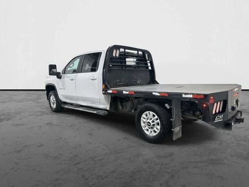 Used 2024 Chevrolet Silverado 2500 LT w/ Snow Plow Prep/Camper Package AWD/4WD image 9