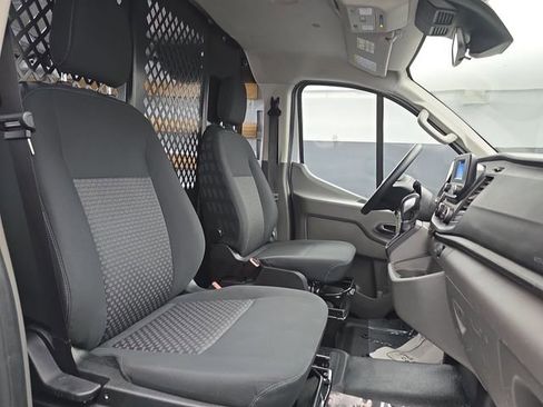 Used 2024 Ford Transit 250 Low Roof w/ Exterior Upgrade Package image 45