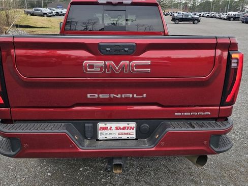 Used 2024 GMC Sierra 2500 Denali w/ Denali Reserve Package image 4
