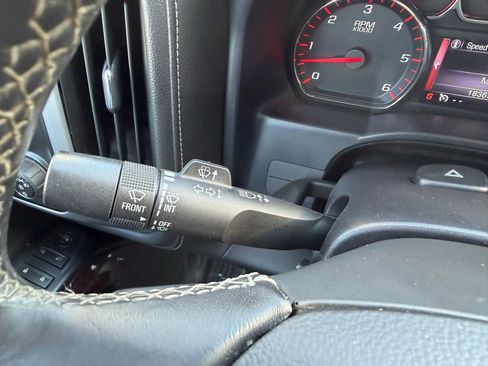 Used 2015 GMC Sierra 1500 SLE w/ SLE Value Package image 22