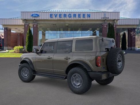 New 2025 Ford Bronco Outer Banks w/ Sasquatch Package AWD/4WD image 4