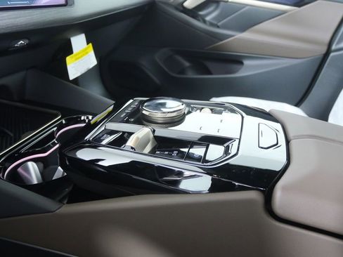 New 2026 BMW i5 eDrive40 w/ M Sport Package image 22