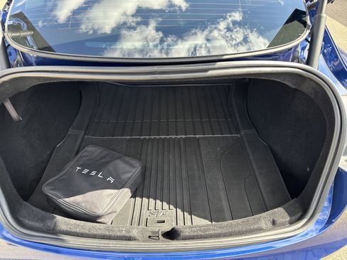 Used 2024 Tesla Model 3 Standard Range image 12