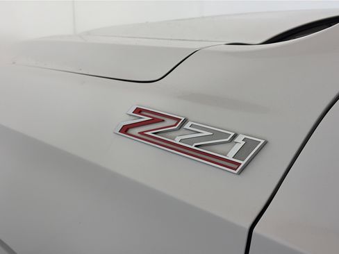 Used 2022 Chevrolet Tahoe Z71 w/ Luxury Package image 20