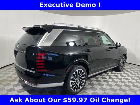 Used 2026 Hyundai Palisade Calligraphy image 7