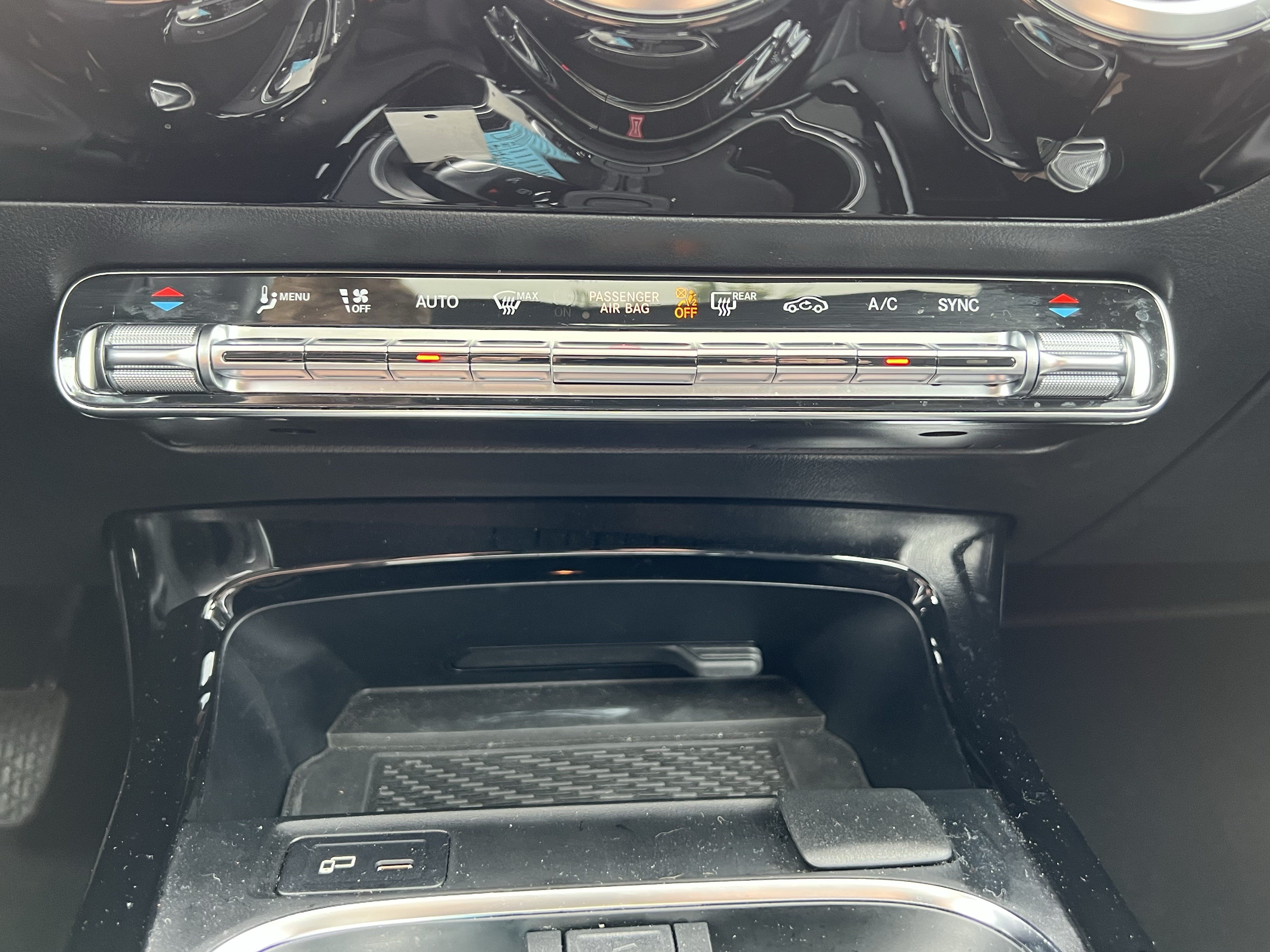 Used 2021 Mercedes-Benz CLA 250 image 30