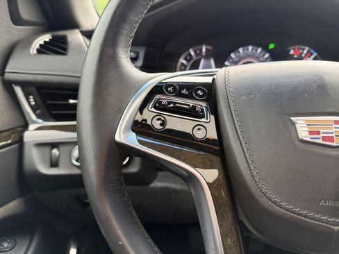 Used 2018 Cadillac Escalade Platinum AWD/4WD image 15