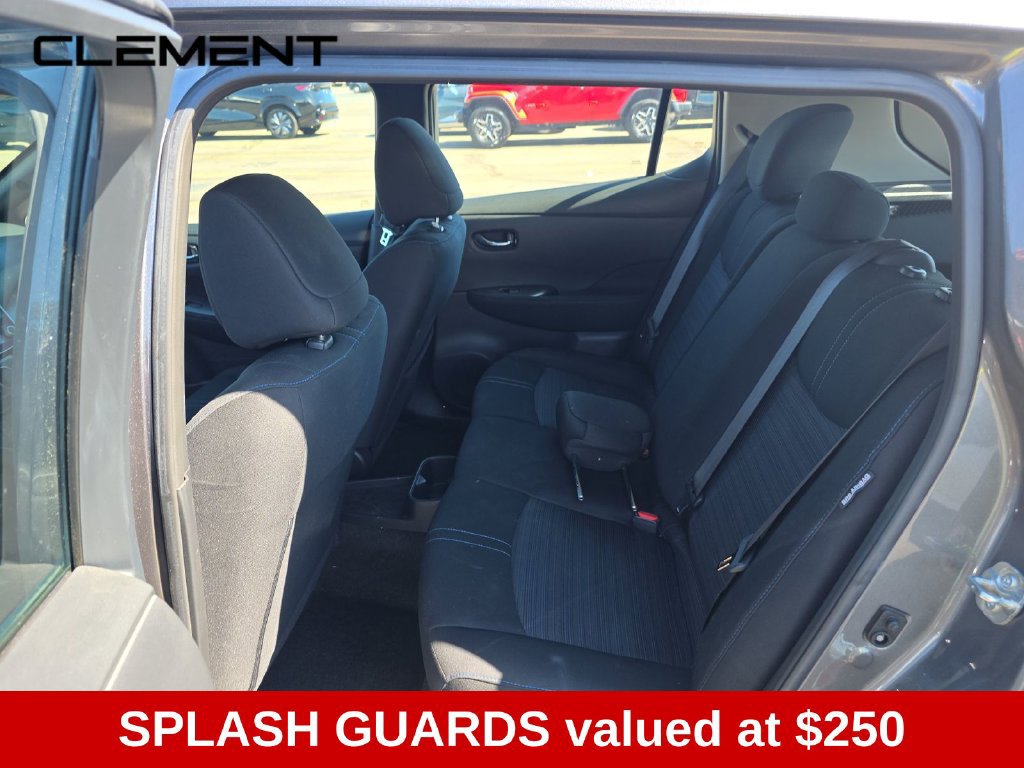 Used 2025 Nissan Leaf S FWD image 6