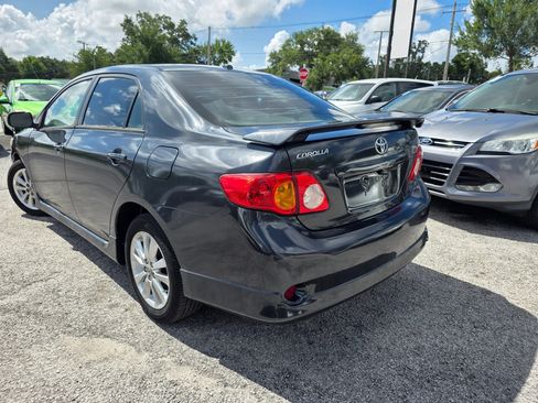 Used 2010 Toyota Corolla S image 5