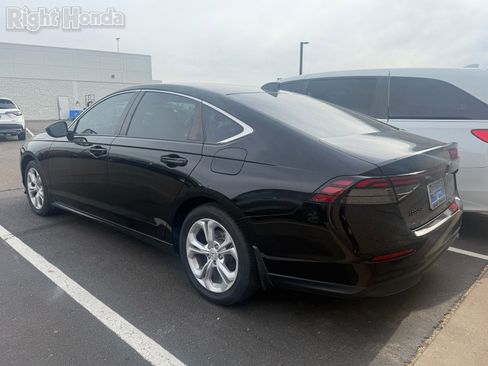 Used 2023 Honda Accord LX image 3