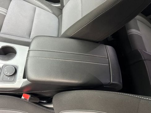 Used 2025 Chevrolet Blazer LT FWD image 68