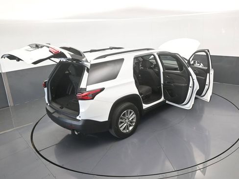 Used 2023 Chevrolet Traverse LT image 72