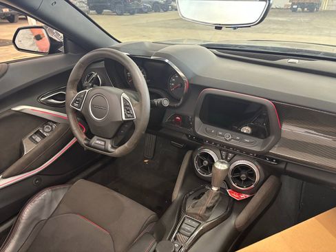 Used 2022 Chevrolet Camaro ZL1 image 6