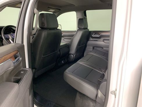 Used 2025 GMC Sierra 1500 SLT image 34