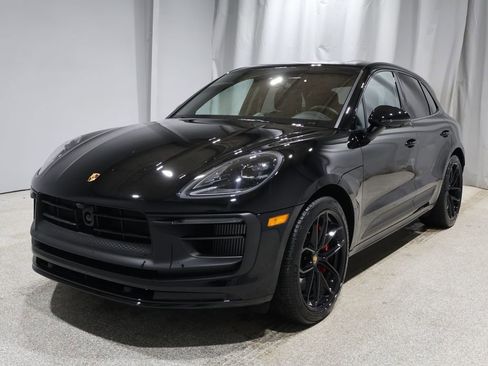 Used 2026 Porsche Macan GTS image 6
