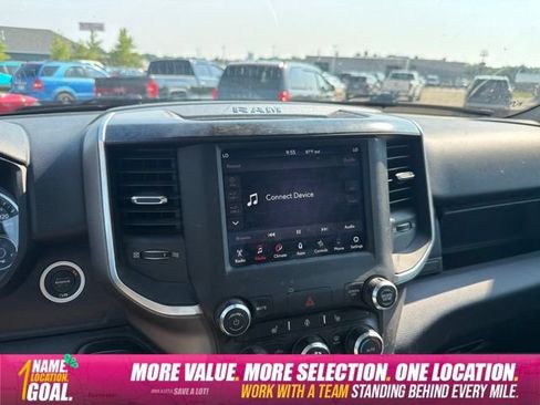 Used 2019 RAM 1500 Big Horn AWD/4WD image 15