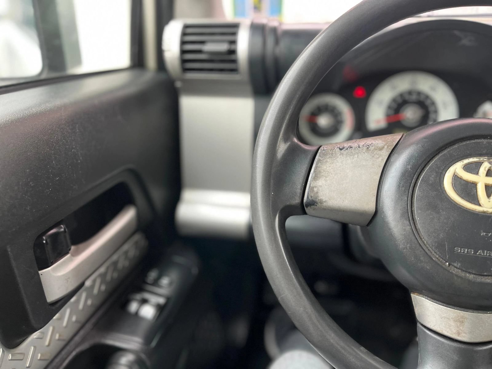 Used 2010 Toyota FJ Cruiser 4WD image 14