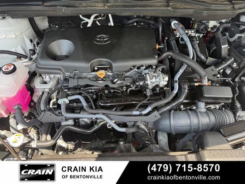 Used 2023 Toyota Sienna Limited FWD image 35