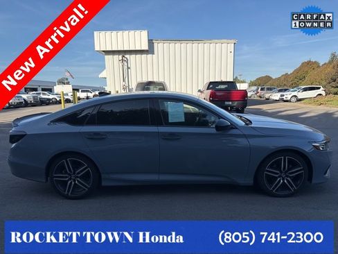 Used 2022 Honda Accord Sport image 10