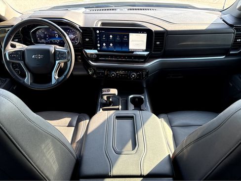 Used 2022 Chevrolet Silverado 1500 RST w/ All Star Edition Plus image 3