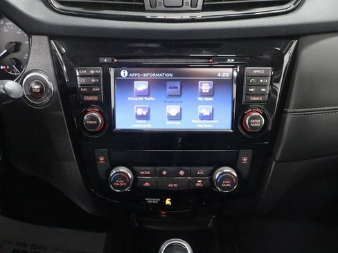 Used 2017 Nissan Rogue SL w/ SL Premium Package AWD/4WD image 24