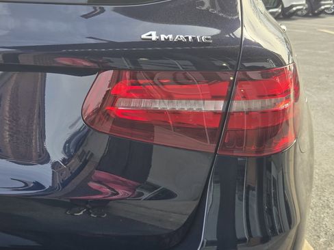 Used 2018 Mercedes-Benz GLC 300 4MATIC image 39