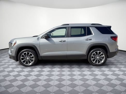 Used 2026 GMC Terrain Elevation w/ Elevation Premium Package AWD/4WD image 2