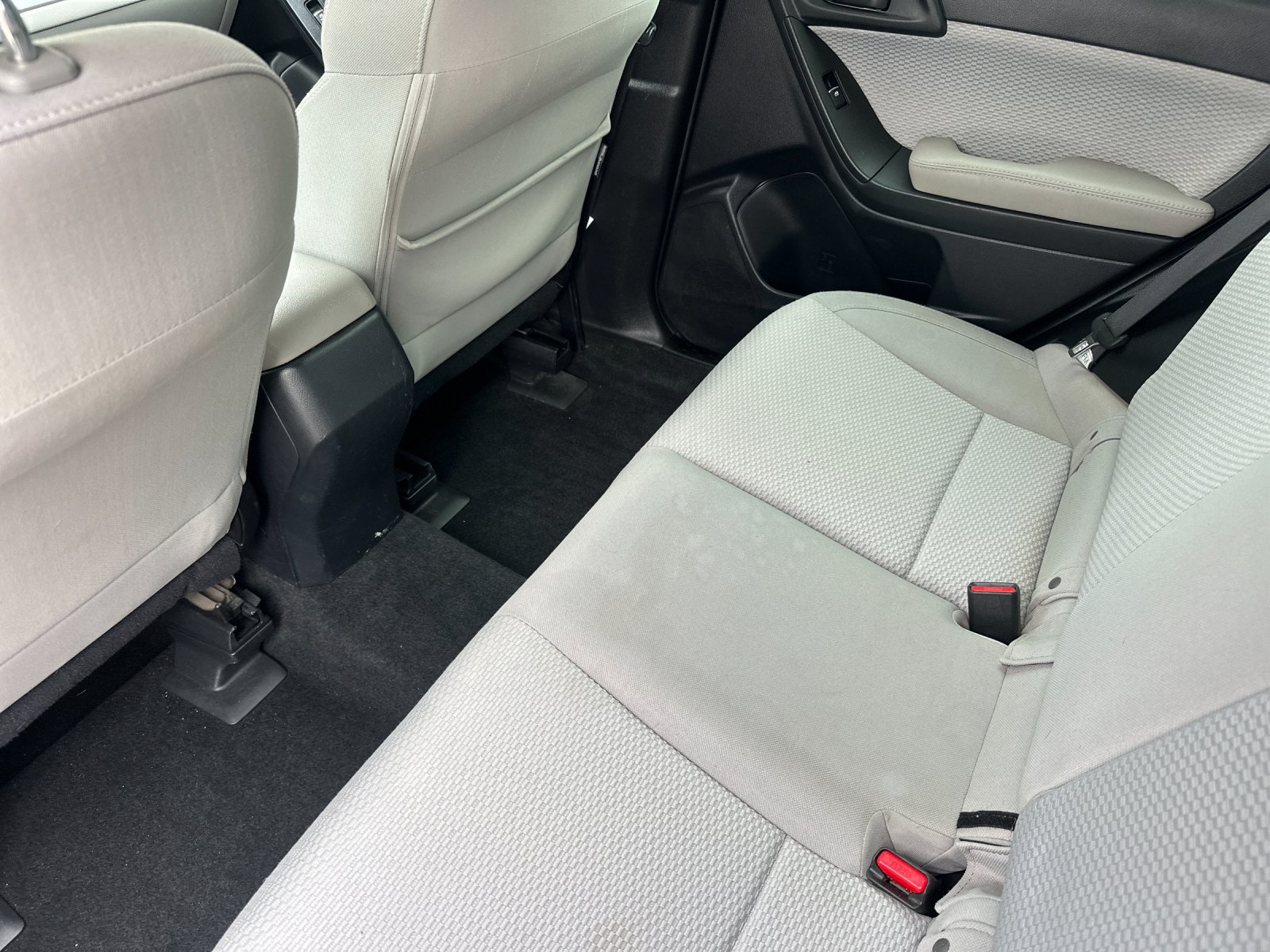 Used 2017 Subaru Forester 2.5i w/ Alloy Wheel Package AWD/4WD image 13