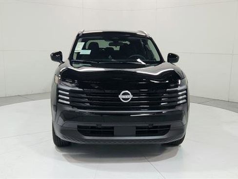 Certified 2026 Nissan Kicks SV FWD image 2