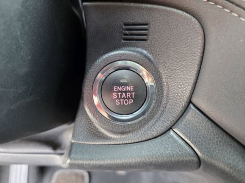 Certified 2022 Subaru Outback Limited image 24