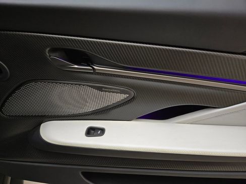 New 2025 Aston Martin Vanquish image 25