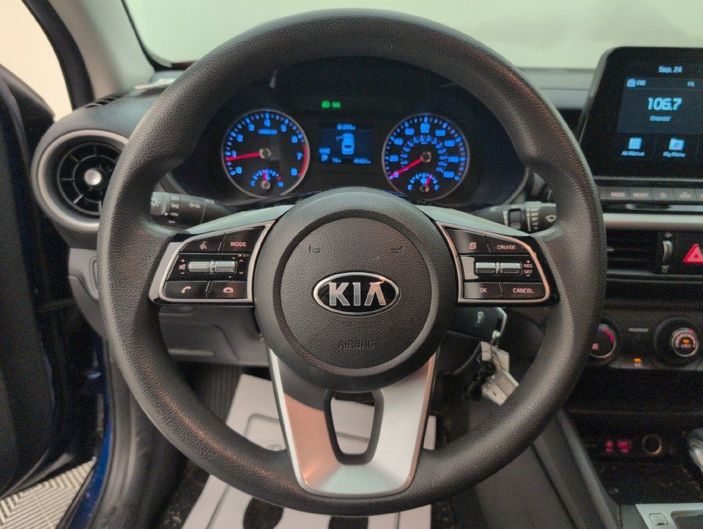 Used 2021 Kia Forte LXS FWD image 29