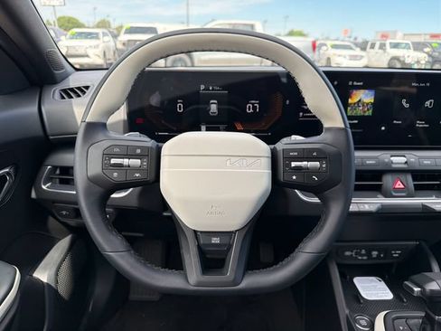New 2026 Kia K4 EX FWD image 10