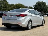 Used 2016 Hyundai Elantra SE image 4
