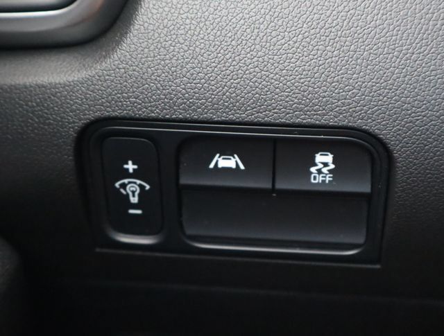 Used 2022 Kia Sorento S w/ Panoramic Sunroof Package AWD/4WD image 27