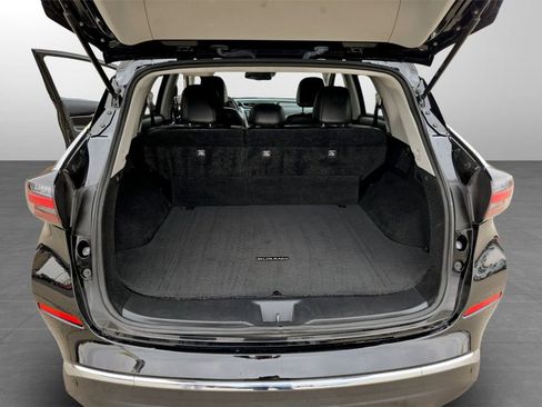 Used 2023 Nissan Murano SV image 32