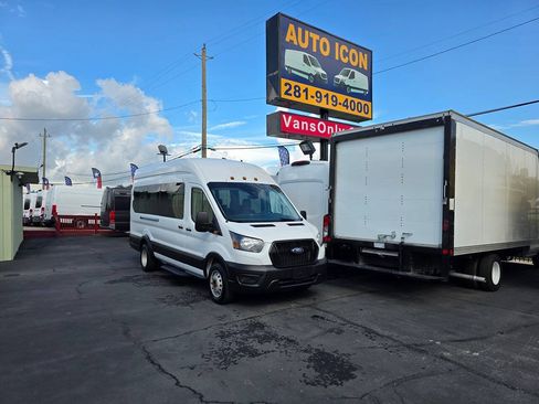 Used 2023 Ford Transit 350 XL RWD image 31